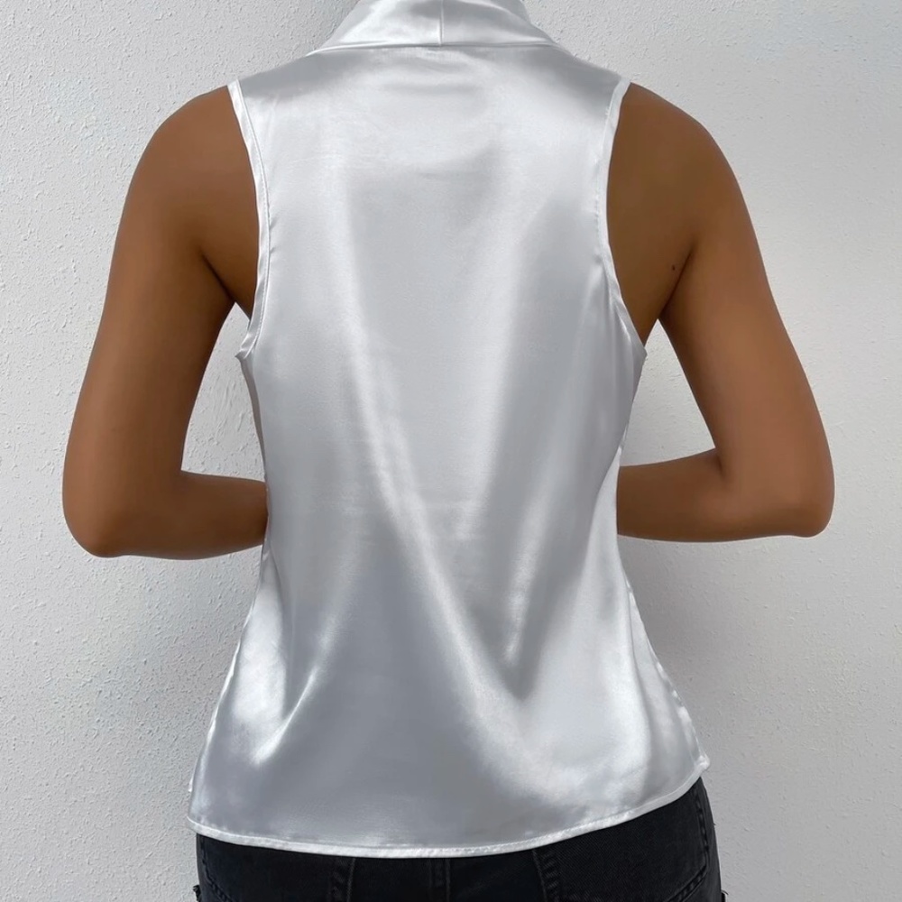 Luxe Satin Sleeveless Sexy Blouse - Picture 5 of 5